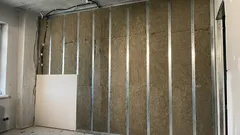 Cum să faci izolația fonică a pereților și ce materiale să alegi?